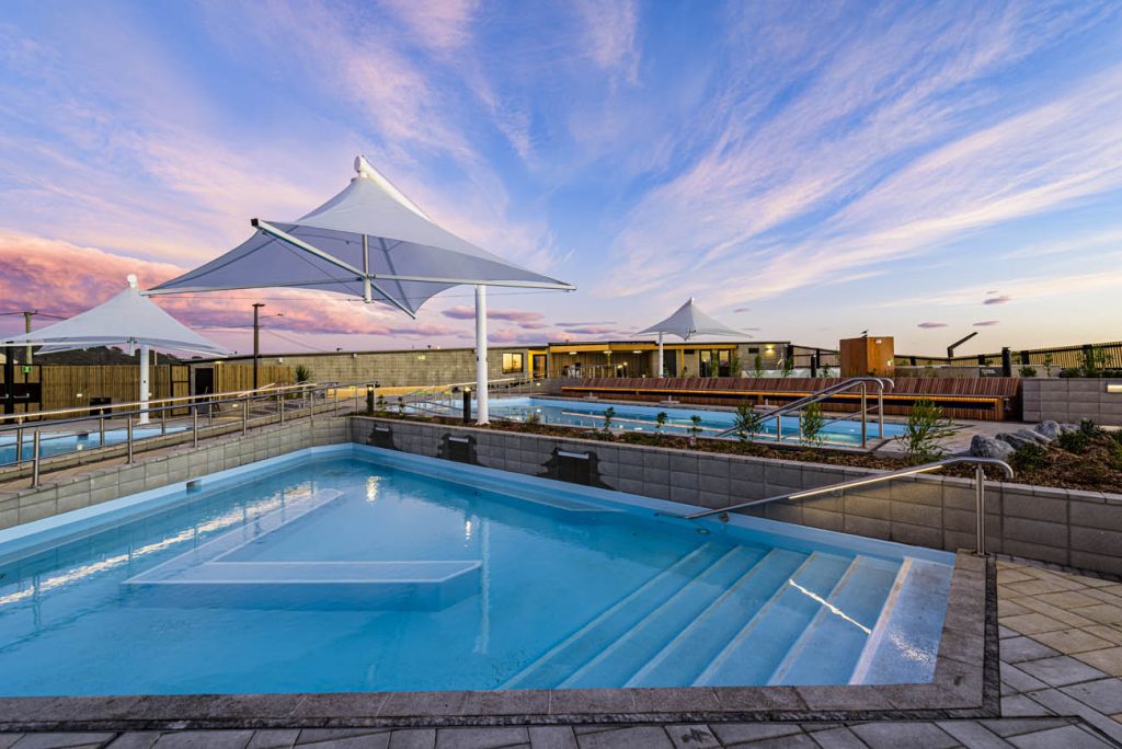 He Puna Taimoana & Yak & Fern